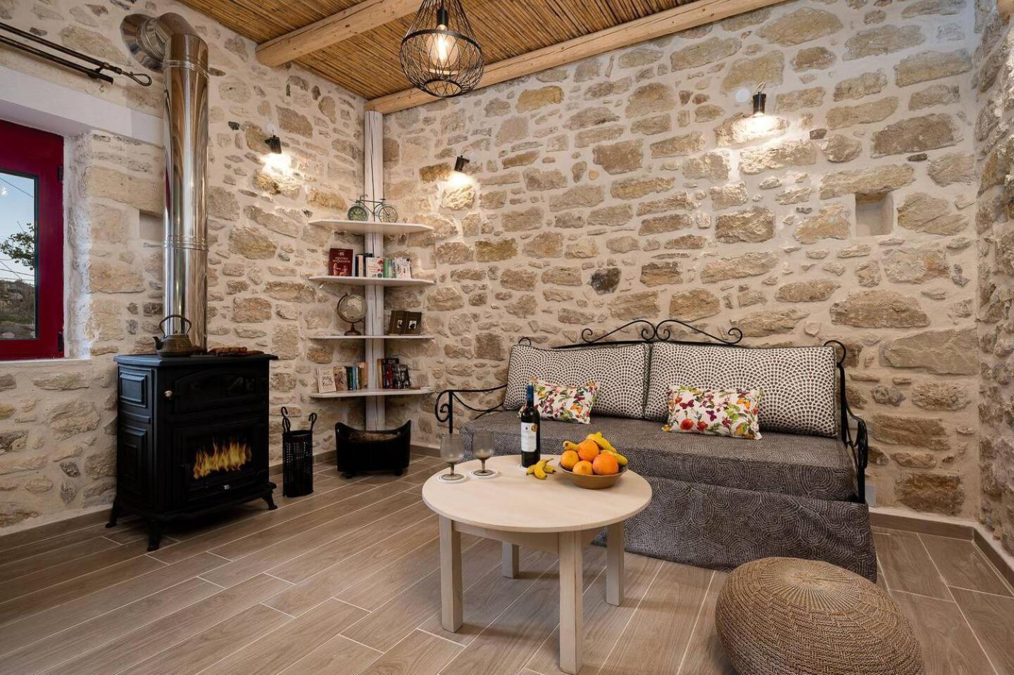 Physis Country House Near Matala Beach & Faistos Kouses Exterior photo